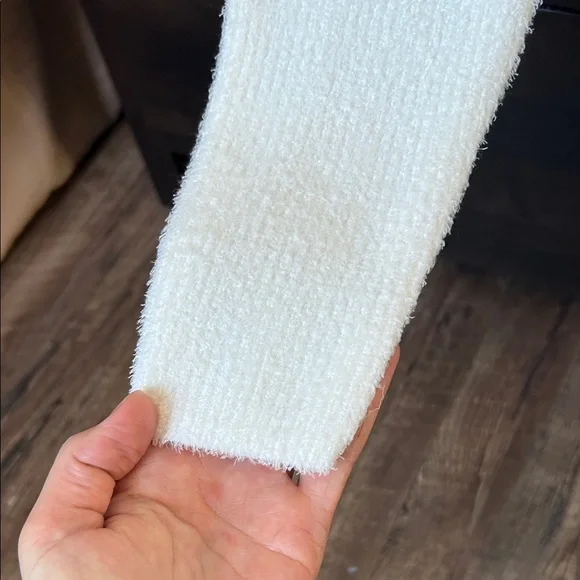 Rachel Zoe White Sweater - Picture 4 of 5